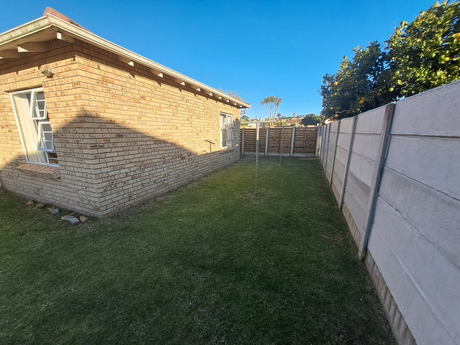 To Let 2 Bedroom Property for Rent in Lorraine Eastern Cape